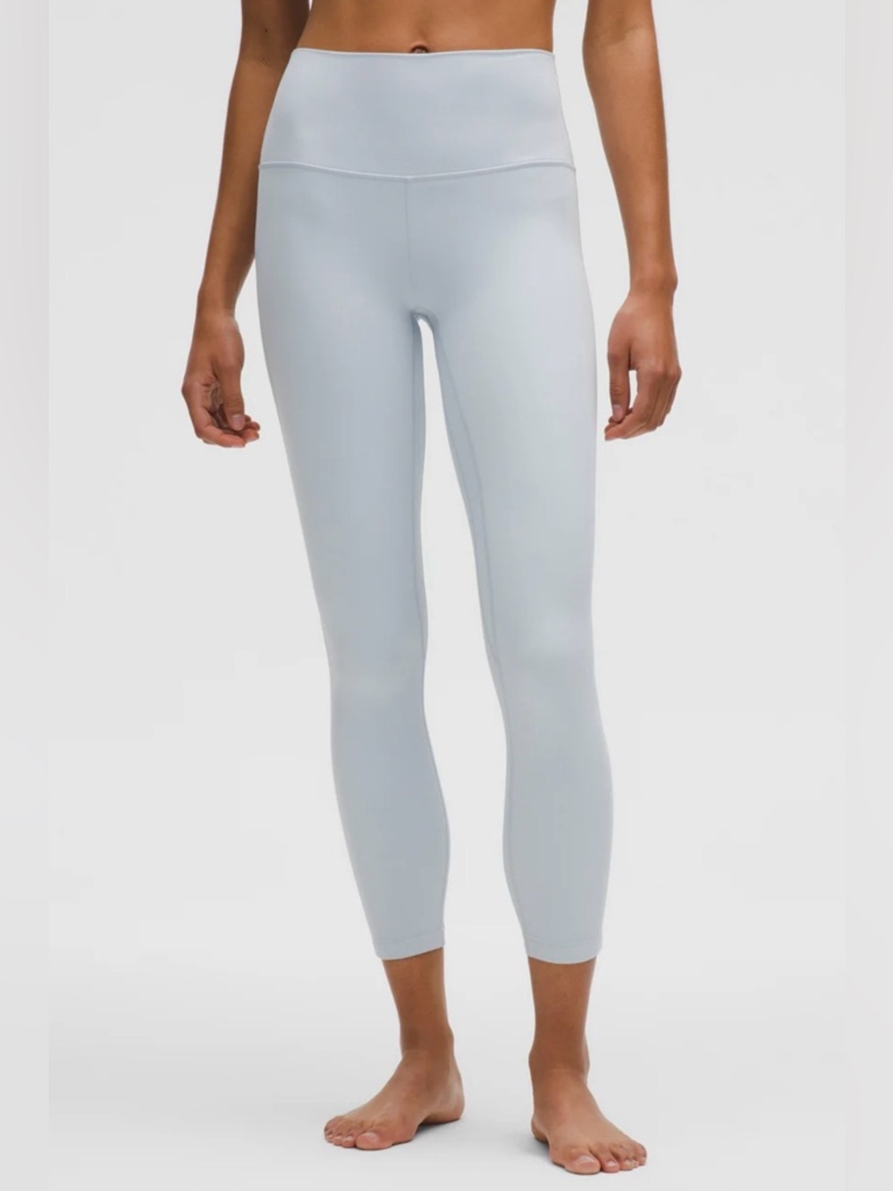 Lululemon Women’s Align HR Pant Ocean Air
Leggings Size: 12